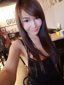 Escort SinDee with black hair
