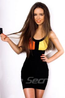 Escort Addi with Brunette hair