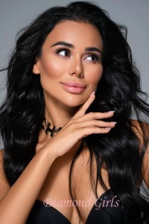 Valeria escort available in London