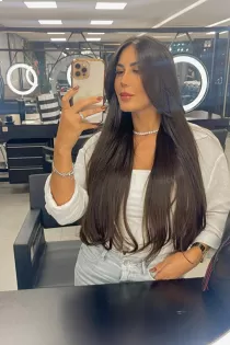 Priscila escort available in Dubai