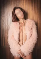 Bonnie-B goddess escort - langtrees vip perth