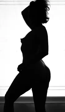 Bonnie B 500 AUD per hour