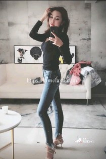 Caren escort available in Kuala Lumpur