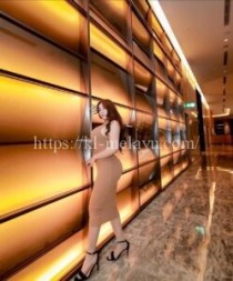 Fitri 21 years old girl