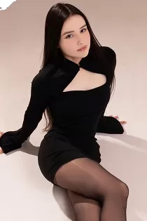 Adallyn escort available in London