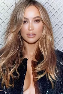 Lerali escort available in London