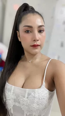 Escort Anal escort with black hair