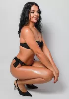Colombian brunette escort Allison 34683334399