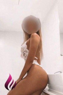 Lucy escort available in Birmingham