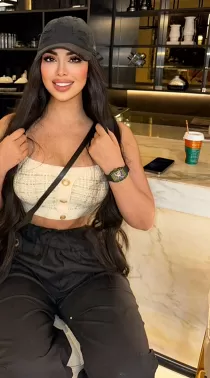 Abir escort available in Dubai