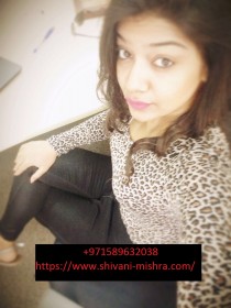 Indian escort Miss Roohi